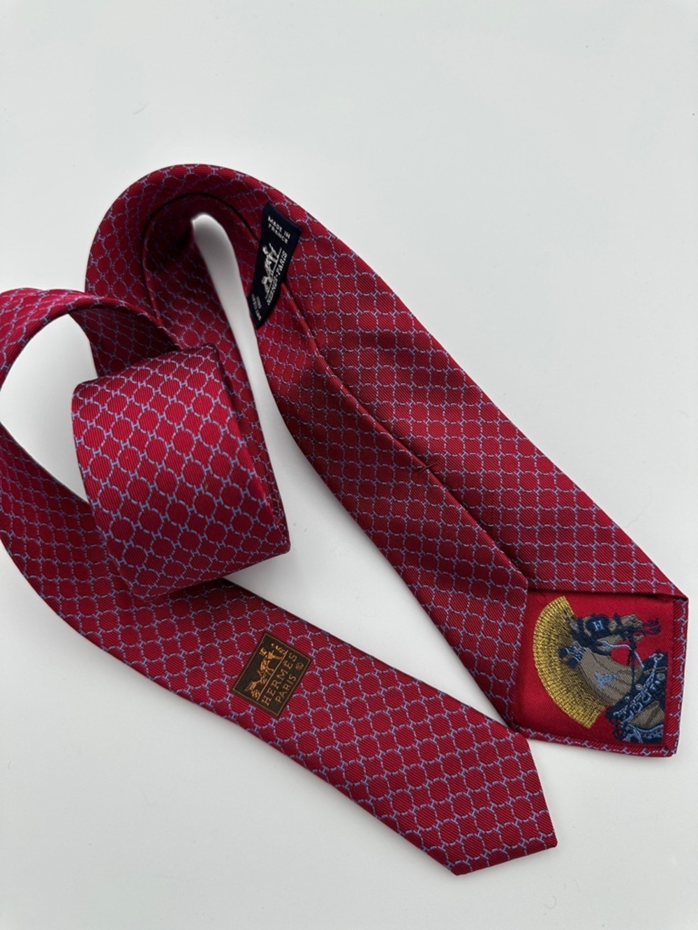 Hermès Paris Red Silk Tie – Classic H Pattern w/ Carriage Motif | 100% Silk